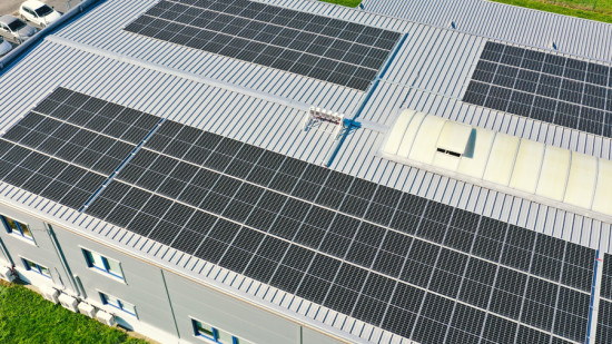 Novinka & akce-Instalace fotovoltaické elektrárny ve společnosti MYPLAST s.r.o.